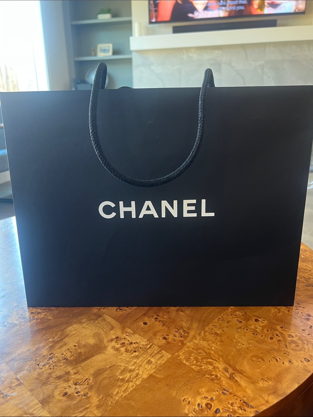 Chanel shopping bag. medium size